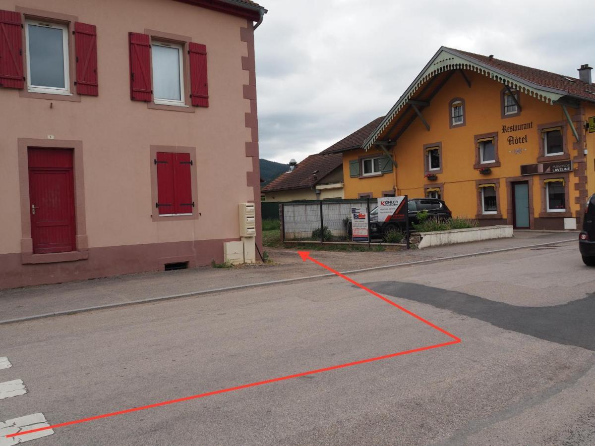 Gite Le Renouveau Avec Jacuzzi Privatif Laveline Exterior foto
