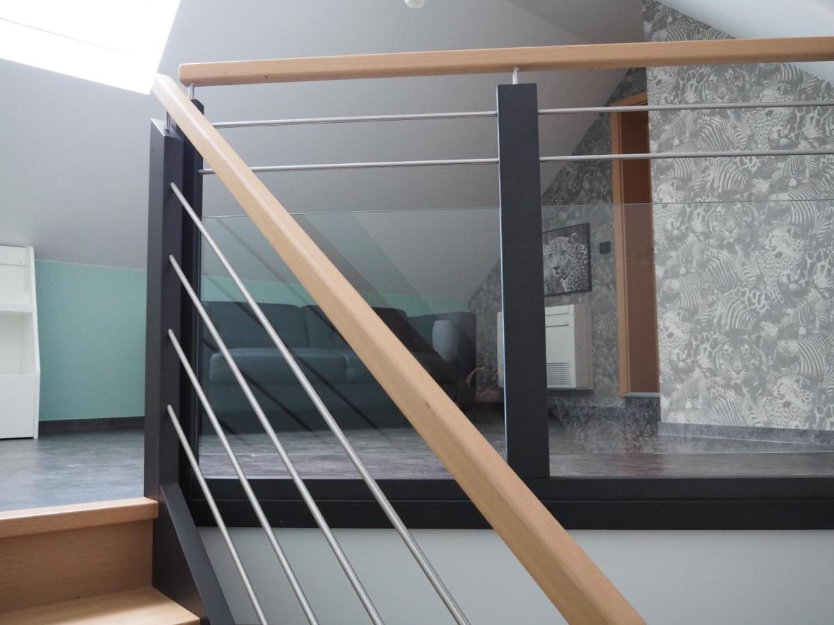 Gite Le Renouveau Avec Jacuzzi Privatif Laveline Exterior foto